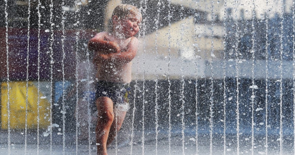 &Omicron; &pi;&rho;ί&gamma;&kappa;&iota;&pi;&alpha;&sigmaf; &Gamma;&omicron;&upsilon;ί&lambda;&iota;&alpha;&mu; &theta;&epsilon;&sigma;&pi;ί&zeta;&epsilon;&iota; &tau;&omicron; &laquo;&beta;&rho;&alpha;&beta;&epsilon;ί&omicron; &Nu;ό&mu;&pi;&epsilon;&lambda;&raquo; &gamma;&iota;&alpha; &tau;&omicron; &pi;&epsilon;&rho;&iota;&beta;ά&lambda;&lambda;&omicron;&nu;