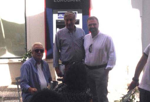 Θερμό τετ α τετ Βαλιώτη-Αραχωβίτη στον πεζόδρομο