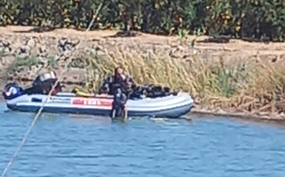 &Alpha;&gamma;&nu;&omicron;&epsilon;ί&tau;&alpha;&iota; 26&chi;&rho;&omicron;&nu;&omicron;&sigmaf; ά&nu;&delta;&rho;&alpha;&sigmaf; &sigma;&epsilon; &lambda;ί&mu;&nu;&eta; &tau;&omicron;&upsilon; &Delta;. &Epsilon;&upsilon;&rho;ώ&tau;&alpha;