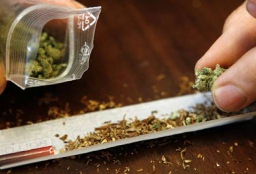 Με μικροποσότητα χασίς νεαρός στη Σκάλα