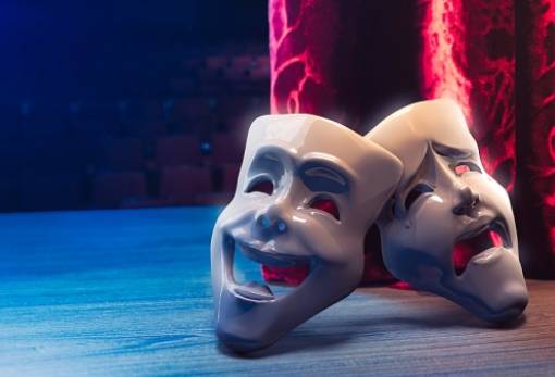 Back2back κωμωδίες από την ΕΘΟΛ το 2025