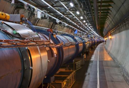 «Τι είναι και τι κάνει το CERN;»