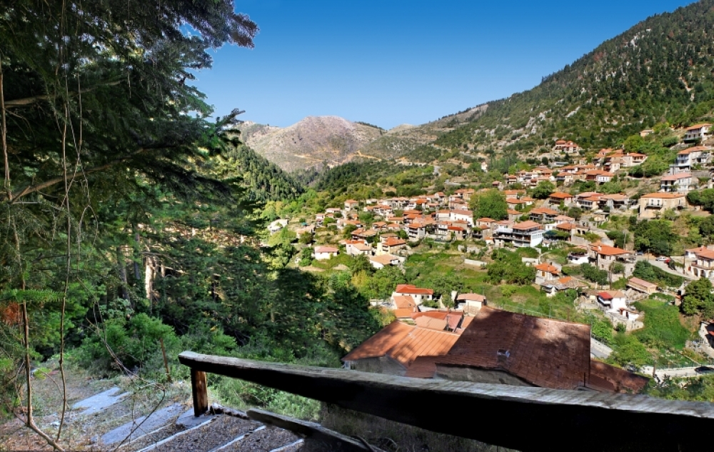 &Tau;&alpha; &Tau;&sigma;ί&nu;&tau;&zeta;&iota;&nu;&alpha; &laquo;&alpha;&pi;ό &psi;&eta;&lambda;ά&raquo;, ό&pi;&omega;&sigmaf; &delta;&epsilon;&nu; &tau;&alpha; έ&chi;&epsilon;&tau;&epsilon; &xi;&alpha;&nu;&alpha;&delta;&epsilon;ί