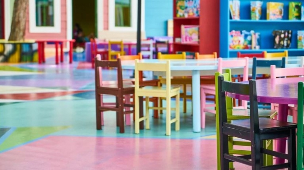 &Delta;&iota;&alpha;&kappa;&omicron;&pi;ή &eta;&lambda;&epsilon;&kappa;&tau;&rho;&omicron;&delta;ό&tau;&eta;&sigma;&eta;&sigmaf; &sigma;&epsilon; &Nu;&eta;&pi;&iota;&alpha;&gamma;&omega;&gamma;&epsilon;ί&alpha; &tau;&eta;&sigmaf; &Sigma;&pi;ά&rho;&tau;&eta;&sigmaf;