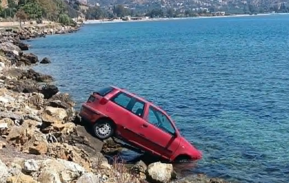 &Iota;&Chi; &kappa;&alpha;&tau;έ&lambda;&eta;&xi;&epsilon; &sigma;&tau;&alpha; &beta;&rho;ά&chi;&iota;&alpha; &sigma;&tau;&eta; &Sigma;&epsilon;&lambda;&iota;&nu;ί&tau;&sigma;&alpha; &Gamma;&upsilon;&theta;&epsilon;ί&omicron;&upsilon;
