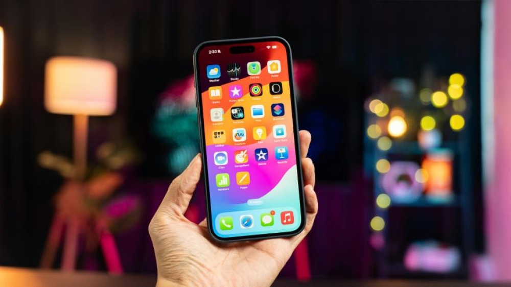 Voucher έ&omega;&sigmaf; 70 &epsilon;&upsilon;&rho;ώ &gamma;&iota;&alpha; smartphone: &Pi;&omicron;&iota;&omicron;&iota; &delta;&iota;&kappa;&alpha;&iota;&omicron;ύ&nu;&tau;&alpha;&iota; &tau;&eta; &nu;έ&alpha; &epsilon;&pi;&iota;&delta;ό&tau;&eta;&sigma;&eta;