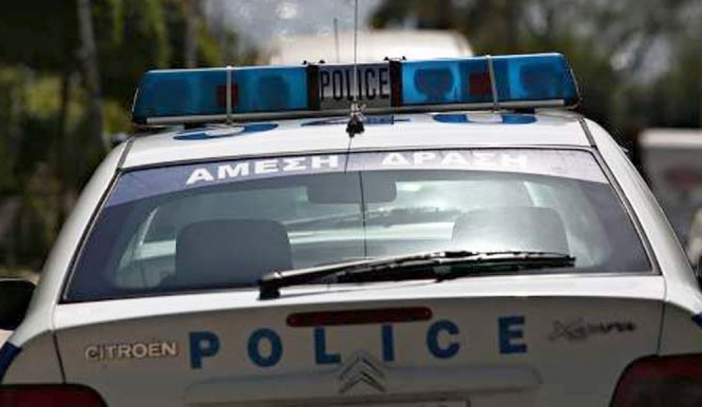 &Mu;&upsilon;&sigma;&tau;ή&rho;&iota;&omicron; &mu;&epsilon; &alpha;&nu;&theta;&rho;ώ&pi;&iota;&nu;&alpha; &omicron;&sigma;&tau;ά &sigma;&tau;&omicron; &Delta;&alpha;&phi;&nu;ί