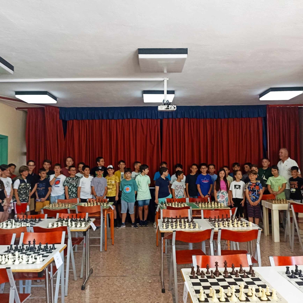 &laquo;&Mu;&alpha;&tau;&raquo; έ&kappa;&alpha;&nu;&epsilon; &tau;&omicron; 1&omicron; &Pi;&alpha;&lambda;&lambda;&alpha;&kappa;&omega;&nu;&iota;&kappa;ό &tau;&omicron;&upsilon;&rho;&nu;&omicron;&upsilon;ά &sigma;&kappa;ά&kappa;&iota; &Delta;&eta;&mu;&omicron;&tau;&iota;&kappa;ώ&nu; &sigma;&chi;&omicron;&lambda;&epsilon;ί&omega;&nu;