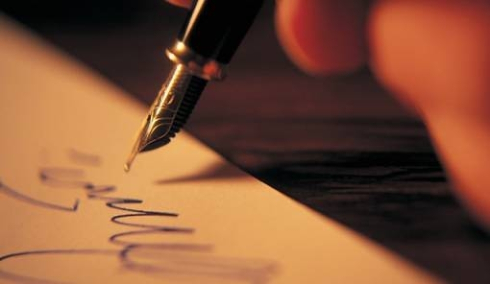 &Kappa;ά&pi;&omicron;&tau;&epsilon; &omicron;&iota; &Chi;&rho;&iota;&sigma;&tau;&iota;&alpha;&nu;&omicron;ί, &tau;ώ&rho;&alpha; &omicron;&iota; &Mu;&omicron;&upsilon;&sigma;&omicron;&upsilon;&lambda;&mu;ά&nu;&omicron;&iota;