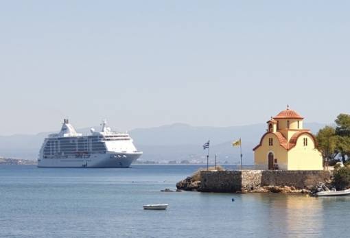 Τρίτο κρουαζιερόπλοιο το τελευταίο δεκαήμερο στο Γύθειο (ΦΩΤΟ)