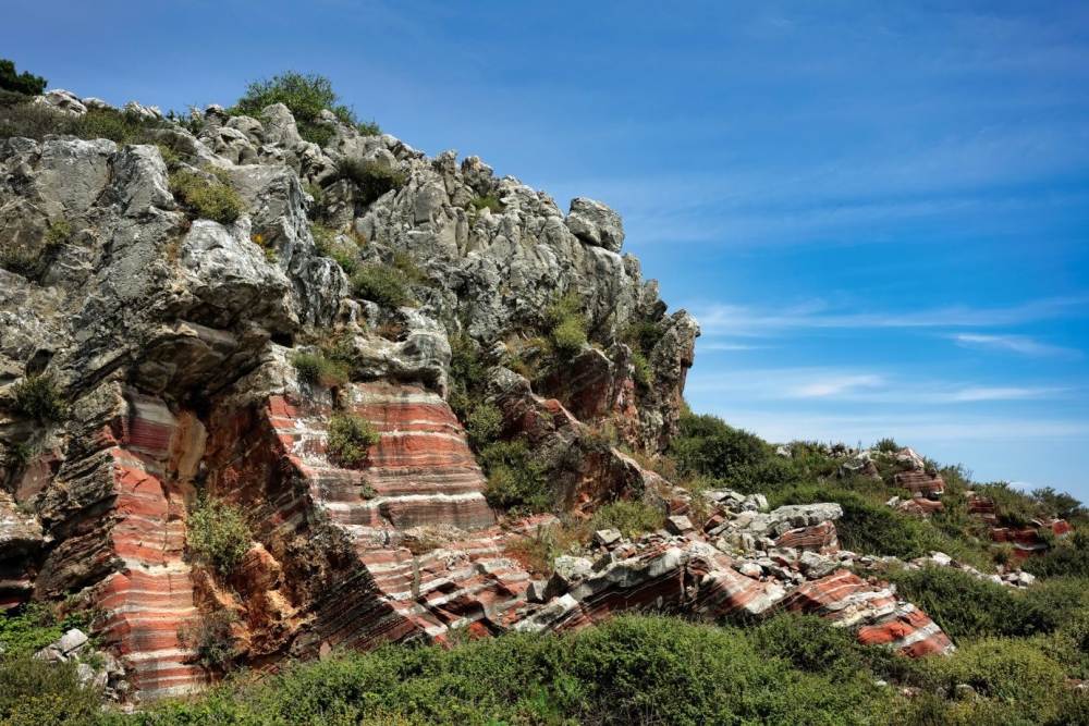 &Tau;&alpha; &gamma;&epsilon;&omega;&lambda;&omicron;&gamma;&iota;&kappa;ά &theta;&alpha;ύ&mu;&alpha;&tau;&alpha; &tau;&eta;&sigmaf; &Mu;ά&nu;&eta;&sigmaf;: &Alpha;&pi;ό &tau;&omicron; &pi;&alpha;&rho;&epsilon;&lambda;&theta;ό&nu; &sigma;&tau;&omicron; &pi;&alpha;&rho;ό&nu;