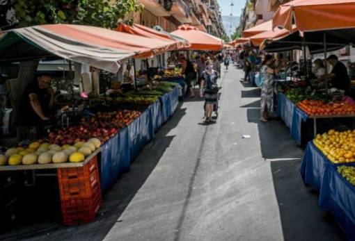 Λαϊκές αγορές: Τι περιλαμβάνει το σχέδιο του υπουργείου Ανάπτυξης και οι αντιδράσεις