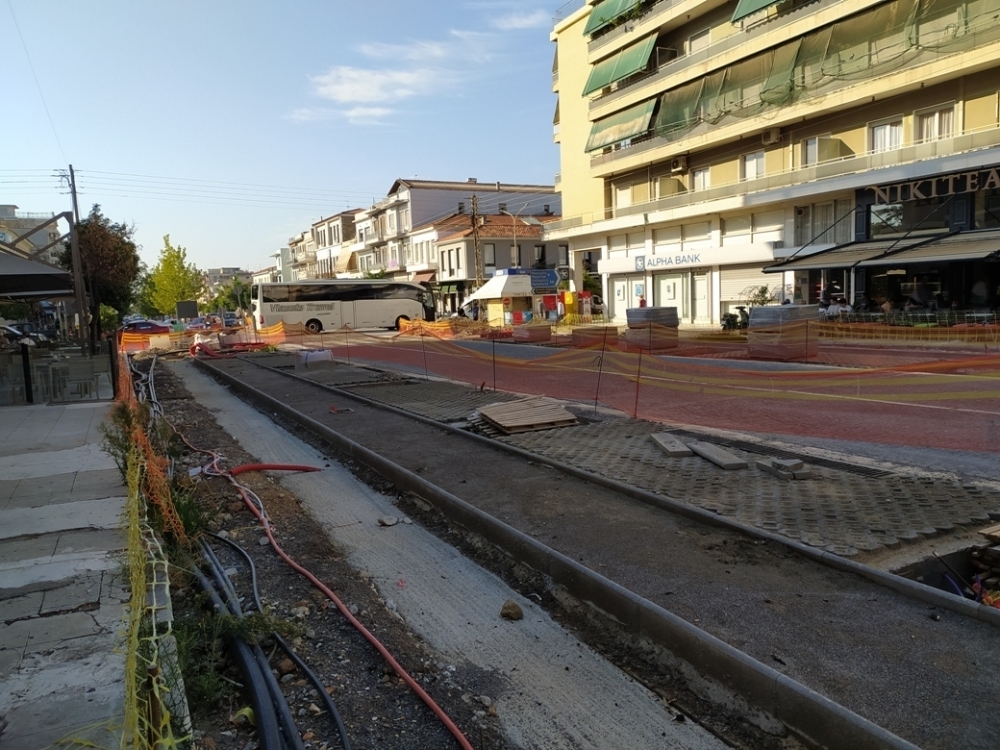 &Kappa;.&Pi;&alpha;&lambda;&alpha;&iota;&omicron;&lambda;ό&gamma;&omicron;&upsilon;: &Kappa;&omicron;&rho;&mu;ό &delta;&epsilon;&nu; έ&chi;&omicron;&upsilon;&mu;&epsilon;&hellip; &laquo;&phi;&tau;&epsilon;&rho;ά&raquo; &gamma;&upsilon;&rho;&epsilon;ύ&omicron;&upsilon;&mu;&epsilon;