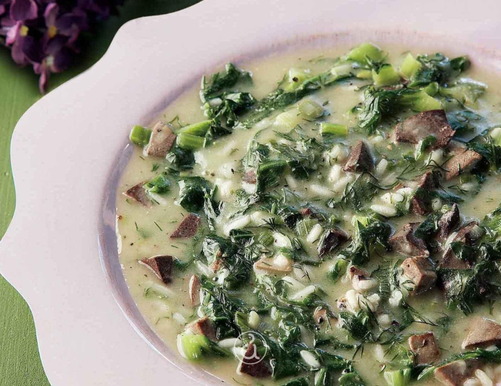 &Eta; &Pi;&alpha;&rho;&alpha;&delta;&omicron;&sigma;&iota;&alpha;&kappa;ή &Mu;&alpha;&gamma;&epsilon;&iota;&rho;ί&tau;&sigma;&alpha; &tau;&omicron;&upsilon; &Pi;ά&sigma;&chi;&alpha;