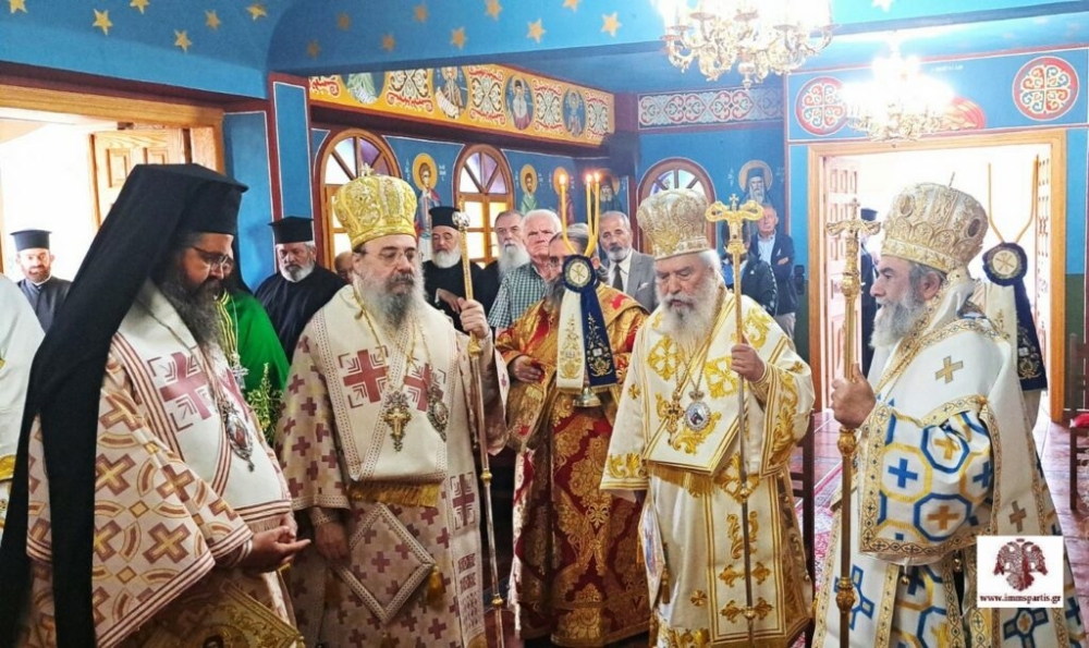 &Alpha;&rho;&chi;&iota;&epsilon;&rho;&alpha;&tau;&iota;&kappa;ό &sigma;&upsilon;&lambda;&lambda;&epsilon;ί&tau;&omicron;&upsilon;&rho;&gamma;&omicron; &sigma;&tau;&omicron;&upsilon;&sigmaf; &Mu;&omicron;&lambda;ά&omicron;&upsilon;&sigmaf; &gamma;&iota;&alpha; &tau;&alpha; &Omicron;&nu;&omicron;&mu;&alpha;&sigma;&tau;ή&rho;&iota;&alpha; &tau;&omicron;&upsilon; &Mu;&eta;&tau;&rho;&omicron;&pi;&omicron;&lambda;ί&tau;&eta; &Epsilon;&upsilon;&sigma;&tau;&alpha;&theta;ί&omicron;&upsilon;