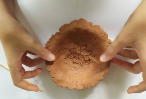 «Ταξιδεύω με τον πηλό στην προϊστορία»  μέσω Βαμβακούς