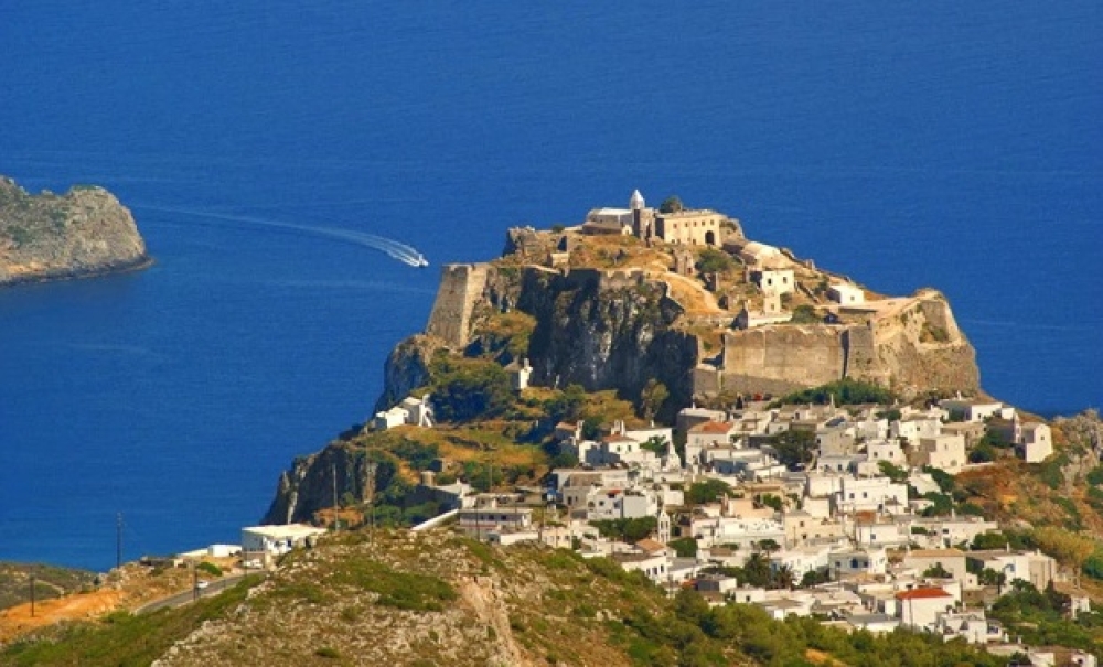 &Theta;&rho;ί&lambda;&epsilon;&rho; &mu;&epsilon; &alpha;&pi;&alpha;&nu;&theta;&rho;&alpha;&kappa;&omega;&mu;έ&nu;&eta; &sigma;&omicron;&rho;ό &gamma;&upsilon;&nu;&alpha;ί&kappa;&alpha;&sigmaf; &sigma;&tau;&alpha; &Kappa;ύ&theta;&eta;&rho;&alpha;