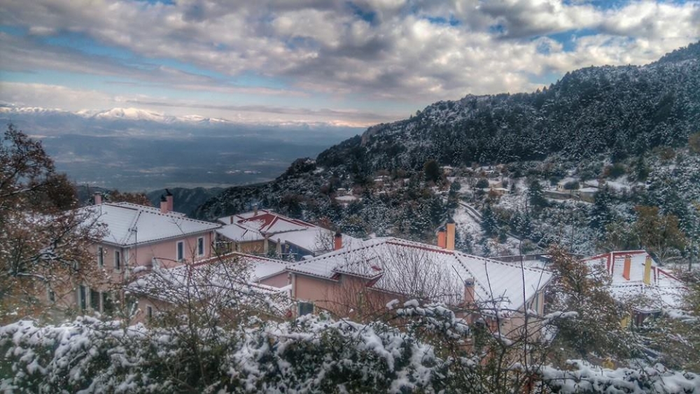 &Nu;έ&alpha; &chi;&rho;&omicron;&nu;&iota;ά, &mu;&epsilon; &sigma;&upsilon;&nu;&tau;&rho;&omicron;&phi;&iota;ά &tau;&iota;&sigmaf; &alpha;&nu;&alpha;&mu;&nu;ή&sigma;&epsilon;&iota;&sigmaf; &alpha;&pi;ό έ&nu;&alpha;&nu; &pi;&rho;&omicron;&omicron;&rho;&iota;&sigma;&mu;ό &pi;&omicron;&upsilon; &pi;&epsilon;&rho;&iota;&mu;έ&nu;&epsilon;&iota; &nu;&alpha; &epsilon;&pi;&iota;&sigma;&tau;&rho;έ&psi;&epsilon;&iota;&sigmaf;