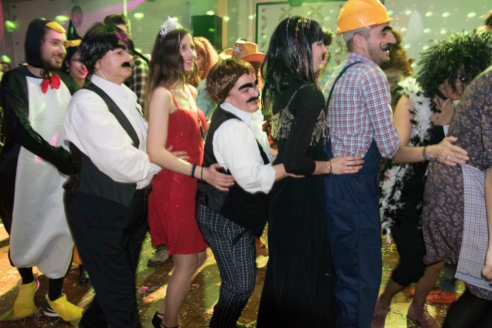 &Tau;&omicron; &kappa;έ&phi;&iota; &chi;&tau;ύ&pi;&eta;&sigma;&epsilon; &laquo;&kappa;ό&kappa;&kappa;&iota;&nu;&omicron;&raquo; &sigma;&tau;&omicron; &alpha;&pi;&omicron;&kappa;&rho;&iota;ά&tau;&iota;&kappa;&omicron; &pi;ά&rho;&tau;&iota; &tau;&eta;&sigmaf; &Lambda;&Epsilon;&Phi;&Omega;&Sigma;! (&Phi;&Omega;&Tau;&Omicron;)