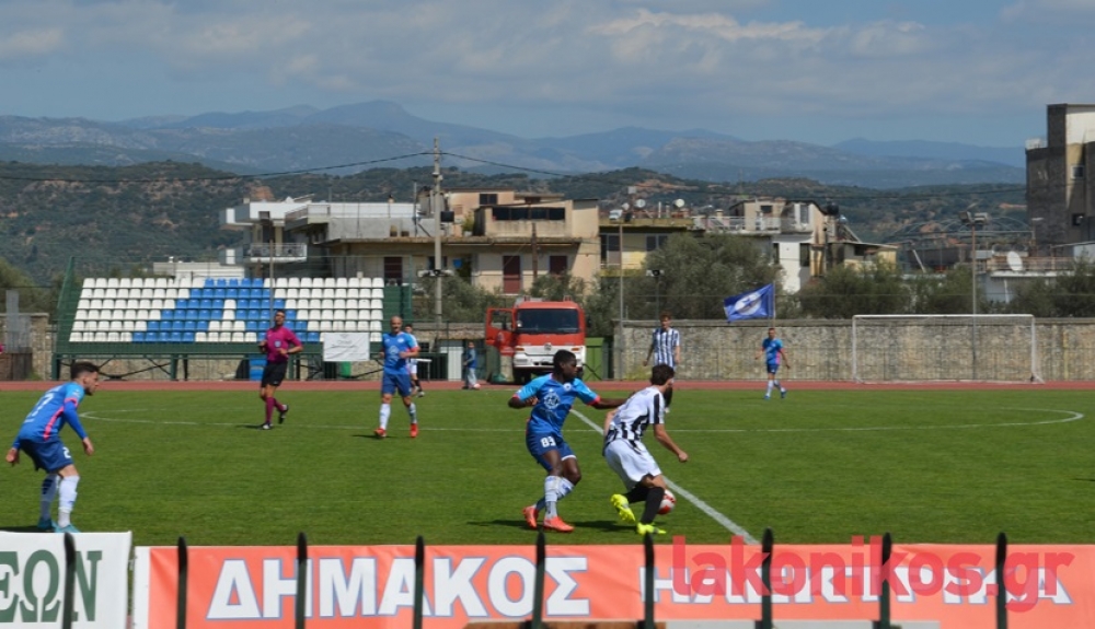 &laquo;&Tau;&epsilon;&tau;&rho;ά&sigma;&phi;&alpha;&iota;&rho;&omicron;&sigmaf;&raquo; &Alpha;&sigma;&tau;έ&rho;&alpha;&sigmaf; &Beta;&lambda;&alpha;&chi;&iota;ώ&tau;&eta; &omicron;&lambda;&omicron;&tau;&alpha;&chi;ώ&sigmaf; &gamma;&iota;&alpha; &pi;&alpha;&rho;&alpha;&mu;&omicron;&nu;ή!