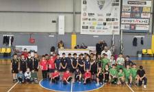 &Pi;έ&tau;&upsilon;&chi;&alpha;&nu; &laquo;&kappa;&alpha;&lambda;ά&theta;&iota;&raquo; &sigma;&tau;&eta;&nu; &alpha;&gamma;&nu;ή &pi;&lambda;&epsilon;&upsilon;&rho;ά &tau;&omicron;&upsilon; &pi;&alpha;&iota;&chi;&nu;&iota;&delta;&iota;&omicron;ύ &omicron;&iota; &mu;&iota;&kappa;&rho;&omicron;ί ά&sigma;&omicron;&iota; &tau;&eta;&sigmaf; &Lambda;&alpha;&kappa;&omega;&nu;ί&alpha;&sigmaf;