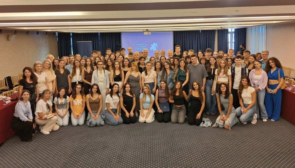 &Omicron;&lambda;&omicron;&kappa;&lambda;ή&rho;&omega;&sigma;&epsilon; &tau;&iota;&sigmaf; &epsilon;&rho;&gamma;&alpha;&sigma;ί&epsilon;&sigmaf; &tau;&omicron;&upsilon; &tau;&omicron; &Pi;&epsilon;&rho;&iota;&phi;&epsilon;&rho;&epsilon;&iota;&alpha;&kappa;ό &Sigma;&upsilon;&mu;&beta;&omicron;ύ&lambda;&iota;&omicron; &Nu;έ&omega;&nu; &Pi;&epsilon;&lambda;&omicron;&pi;&omicron;&nu;&nu;ή&sigma;&omicron;&upsilon;