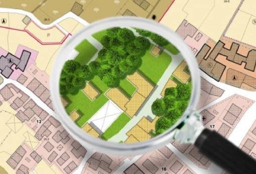 «Παγώνουν» οι αγωγές του Δημοσίου για ακίνητα