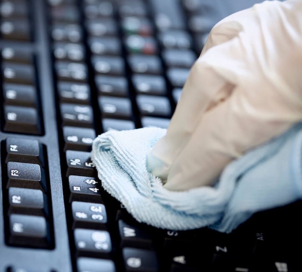 &Omicron; &tau;&rho;ό&pi;&omicron;&sigmaf; &nu;&alpha; &kappa;&alpha;&theta;&alpha;&rho;ί&sigma;&epsilon;&iota;&sigmaf; &tau;&omicron; &pi;&lambda;&eta;&kappa;&tau;&rho;&omicron;&lambda;ό&gamma;&iota;&omicron; &epsilon;ί&nu;&alpha;&iota; &pi;&omicron;&lambda;ύ &alpha;&pi;&lambda;ό&sigmaf;