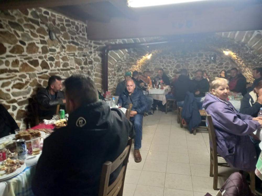 &Alpha;&nu;&tau;ά&mu;&omega;&sigma;&alpha;&nu; &sigma;&epsilon; &alpha;&pi;&omicron;&kappa;&rho;&iota;ά&tau;&iota;&kappa;&omicron;&upsilon;&sigmaf; &rho;&upsilon;&theta;&mu;&omicron;ύ&sigmaf; &sigma;&tau;&eta; &Zeta;&alpha;&rho;&alpha;&phi;ώ&nu;&alpha; (&Phi;&Omega;&Tau;&Omicron;)