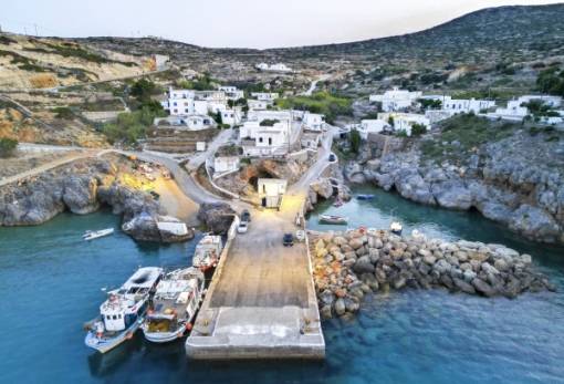 Δεν μπόρεσε να δέσει στα Αντικύθηρα το πλοίο της γραμμής Κρήτη-Γύθειο