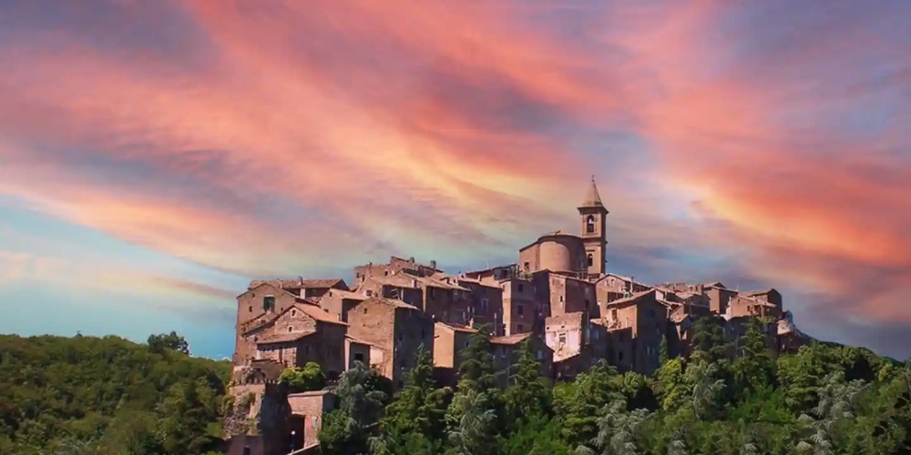 &Tau;έ&sigma;&sigma;&epsilon;&rho;&alpha; ά&tau;&omicron;&mu;&alpha; &alpha;&pi;ό &Lambda;&alpha;&kappa;&omega;&nu;ί&alpha; &pi;ά&nu;&epsilon; &Iota;&tau;&alpha;&lambda;ί&alpha; &mu;&epsilon; &tau;&eta;&nu; &Epsilon;&tau;&alpha;&iota;&rho;&epsilon;ί&alpha; &Sigma;&pi;&alpha;&rho;&tau;&iota;&alpha;&tau;&iota;&kappa;ώ&nu; &Sigma;&pi;&omicron;&upsilon;&delta;ώ&nu;