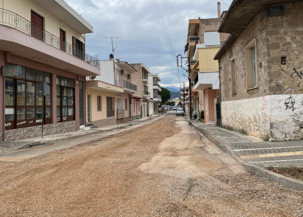 &Pi;&rho;&omicron;&sigma;&omega;&rho;&iota;&nu;ή &epsilon;&pi;&iota;&chi;&omega;&mu;ά&tau;&omega;&sigma;&eta; &tau;&omega;&nu; &laquo;&sigma;&kappa;&alpha;&mu;&mu;έ&nu;&omega;&nu;&raquo; &delta;&rho;ό&mu;&omega;&nu; &sigma;&tau;&eta; &Sigma;&pi;ά&rho;&tau;&eta;