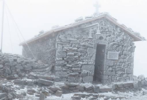 Ντύθηκε στα «λευκά» η κορυφή του Ταϋγέτου