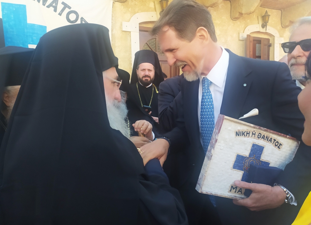 &Tau;&eta;&nu; &tau;&iota;&mu;&eta;&tau;&iota;&kappa;ή &tau;&omicron;&upsilon; &epsilon;ί&chi;&epsilon; &omicron; &Pi;&alpha;ύ&lambda;&omicron;&sigmaf; &Nu;&tau;&epsilon; &Gamma;&kappa;&rho;&epsilon;&sigmaf; &sigma;&tau;&eta; &Mu;ά&nu;&eta;