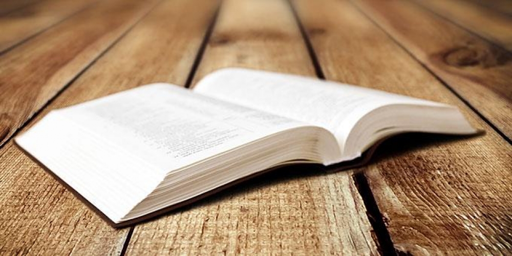 &Omicron; &phi;&omicron;ύ&rho;&nu;&alpha;&rho;&eta;&sigmaf; &kappa;&alpha;&iota; &tau;&omicron; &lambda;&alpha;&mu;&nu;&omicron;&pi;&epsilon;&rho;ί&beta;&omicron;&lambda;&omicron;