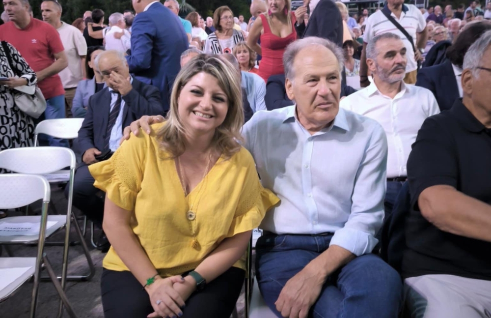 51 &Chi;&rho;ό&nu;&iota;&alpha; &Pi;&Alpha;&Sigma;&Omicron;&Kappa; &sigma;&tau;&omicron; &Zeta;ά&pi;&pi;&epsilon;&iota;&omicron;: &laquo;&Eta;&mu;έ&rho;&alpha; &sigma;&upsilon;&nu;ά&nu;&tau;&eta;&sigma;&eta;&sigmaf; &gamma;&epsilon;&nu;&epsilon;ώ&nu;&raquo;, &tau;&omicron; &mu;ή&nu;&upsilon;&mu;&alpha; &tau;&eta;&sigmaf; &Nu;. &Gamma;&rho;&eta;&gamma;&omicron;&rho;ά&kappa;&omicron;&upsilon;