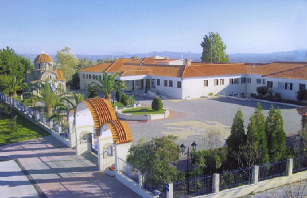 &Gamma;&lambda;&upsilon;&kappa;ά &phi;&iota;&lambda;έ&mu;&alpha;&tau;&alpha; &sigma;&tau;&omicron; Ά&sigma;&upsilon;&lambda;&omicron; &Alpha;&nu;&iota;ά&tau;&omega;&nu; &alpha;&pi;ό &tau;&omicron; 1&omicron; &Gamma;&upsilon;&mu;&nu;ά&sigma;&iota;&omicron; &Sigma;&pi;ά&rho;&tau;&eta;&sigmaf;