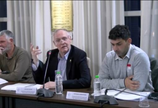 Απασφάλισε ο Δούκας «για κάποια ΜΜΕ» και Παλαιολόγου