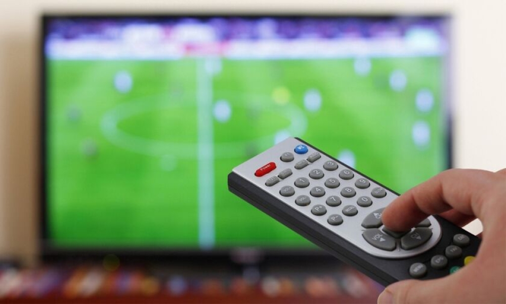 &Pi;&epsilon;&rho;ί&pi;&tau;&omega;&sigma;&eta; &tau;&eta;&lambda;&epsilon;&omicron;&pi;&tau;&iota;&kappa;ή&sigmaf; &pi;&epsilon;&iota;&rho;&alpha;&tau;&epsilon;ί&alpha;&sigmaf; &delta;&iota;&alpha;&pi;ί&sigma;&tau;&omega;&sigma;&alpha;&nu; &omicron;&iota; &Alpha;&rho;&chi;έ&sigmaf; &sigma;&tau;&eta; &Sigma;&pi;ά&rho;&tau;&eta;