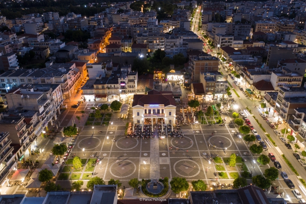 &Tau;&omicron; &delta;&iota;&kappa;ό &sigma;&alpha;&sigmaf; &sigma;&chi;ό&lambda;&iota;&omicron;: &Eta; &Sigma;&pi;ά&rho;&tau;&eta; &pi;&omicron;&upsilon; &alpha;&xi;ί&zeta;&omicron;&upsilon;&nu; &omicron;&iota; &nu;έ&omicron;&iota; &tau;&eta;&sigmaf;