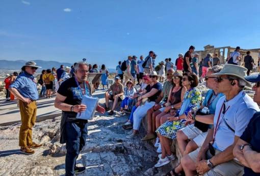 Προσλήψεις εκπαιδευτικών στις σχολές ξεναγών