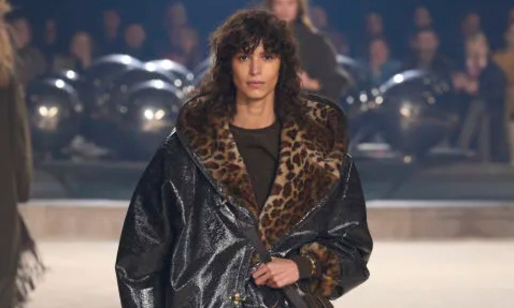 &Omicron;&iota; &tau;ά&sigma;&epsilon;&iota;&sigmaf; &sigma;&tau;&alpha; &pi;&alpha;&lambda;&tau;ό &alpha;&upsilon;&tau;ή&sigmaf; &tau;&eta;&sigmaf; &sigma;&epsilon;&zeta;ό&nu; &kappa;&alpha;&iota; &tau;&alpha; 5 &gamma;&iota;&alpha; &nu;&alpha; &alpha;&gamma;&omicron;&rho;ά&sigma;&epsilon;&iota;&sigmaf;