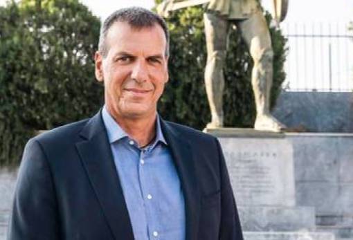Βακαλόπουλος: «Καλή δύναμη σε αυτό το νέο ταξίδι της γνώσης»