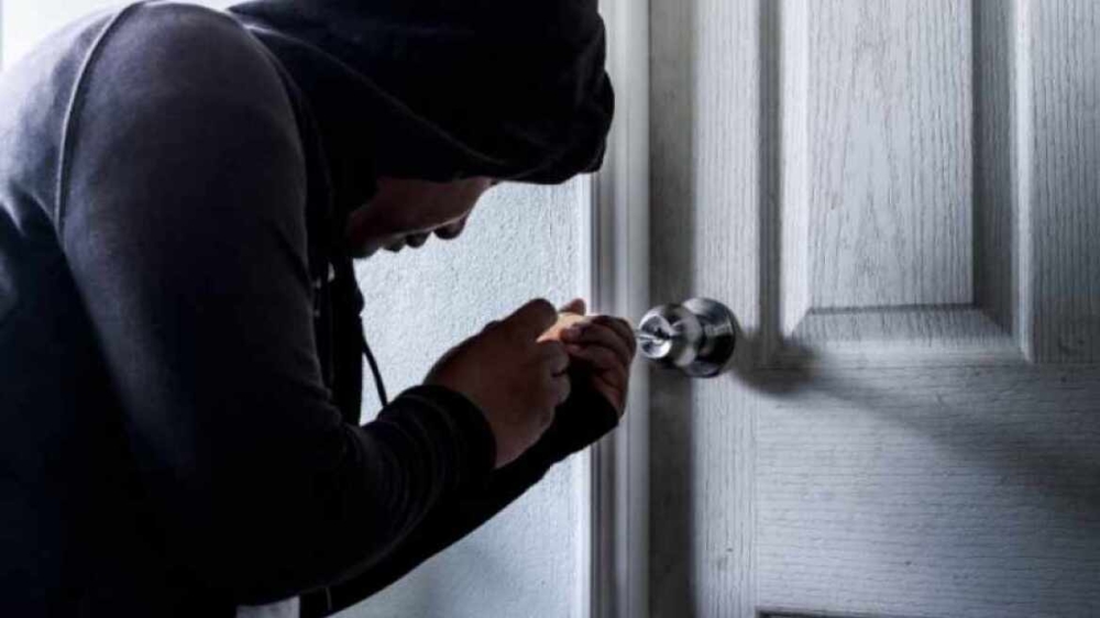 &laquo;Ά&gamma;&omicron;&upsilon;&rho;&omicron;&iota;&raquo; &omicron;&iota;&hellip;&mu;&pi;&omicron;&upsilon;&kappa;&alpha;&delta;ό&rho;&omicron;&iota; &sigma;&epsilon; &sigma;&pi;ί&tau;&iota; &sigma;&tau;&eta;&nu; &Tau;&rho;&alpha;&pi;&epsilon;&zeta;&omicron;&nu;&tau;ή