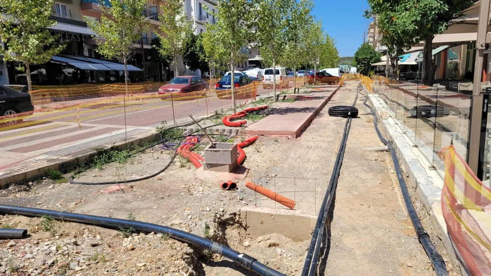 &Lambda;ί&phi;&tau;&iota;&nu;&gamma;&kappa; &beta;&alpha;&tau;ό&tau;&eta;&tau;&alpha;&sigmaf; &sigma;&tau;&eta;&nu; &laquo;&kappa;&alpha;&kappa;&omicron;&tau;&rho;ά&chi;&alpha;&lambda;&eta;&raquo; &Pi;&alpha;&lambda;&alpha;&iota;&omicron;&lambda;ό&gamma;&omicron;&upsilon;