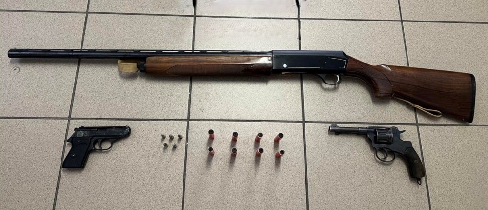 &Sigma;ύ&lambda;&lambda;&eta;&psi;&eta; ά&nu;&delta;&rho;&alpha; &gamma;&iota;&alpha; &kappa;&alpha;&tau;&omicron;&chi;ή ό&pi;&lambda;&omega;&nu; &sigma;&tau;&eta; &Mu;ά&nu;&eta;