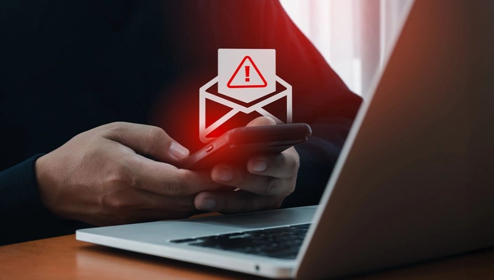 &Alpha;&pi;&alpha;&tau;&epsilon;ώ&nu;&epsilon;&sigmaf; &sigma;&tau;έ&lambda;&nu;&omicron;&upsilon;&nu; SMS &omega;&sigmaf; &laquo;MYaade&raquo; ή &laquo;GOV&raquo; &gamma;&iota;&alpha; &phi;ό&rho;&omicron; &kappa;&upsilon;&kappa;&lambda;&omicron;&phi;&omicron;&rho;ί&alpha;&sigmaf;