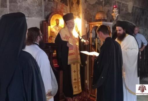 Χειροθεσία αναγνώστη στην ΙΜ Αγίων Αναργύρων Πάρνωνα