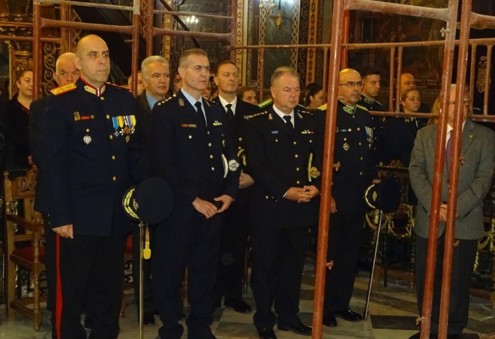 &Epsilon;&omicron;&rho;&tau;ά&sigma;&tau;&eta;&kappa;&epsilon; &pi;&alpha;&nu;&eta;&gamma;&upsilon;&rho;&iota;&kappa;ά &eta; &Eta;&mu;έ&rho;&alpha; &tau;&omega;&nu; &Epsilon;&nu;ό&pi;&lambda;&omega;&nu; &Delta;&upsilon;&nu;ά&mu;&epsilon;&omega;&nu; &sigma;&tau;&eta; &Sigma;&pi;ά&rho;&tau;&eta;