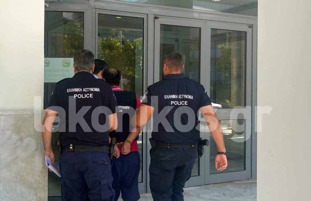 &Pi;&rho;&omicron;&phi;&upsilon;&lambda;&alpha;&kappa;&iota;&sigma;&tau;έ&omicron;&sigmaf; &omicron; 40&chi;&rho;&omicron;&nu;&omicron;&sigmaf; &gamma;&iota;&alpha; &tau;&iota;&sigmaf; &pi;&rho;ά&xi;&epsilon;&iota;&sigmaf; &tau;&omicron;&upsilon; &sigma;&epsilon; &beta;ά&rho;&omicron;&sigmaf; &tau;&eta;&sigmaf; 10&chi;&rho;&omicron;&nu;&eta;&sigmaf; &kappa;ό&rho;&eta;&sigmaf; &tau;&omicron;&upsilon;
